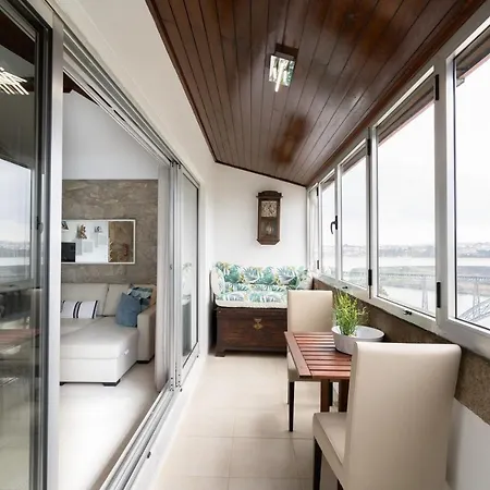 Trendy Flats - Instaworthy River View By Host Wise