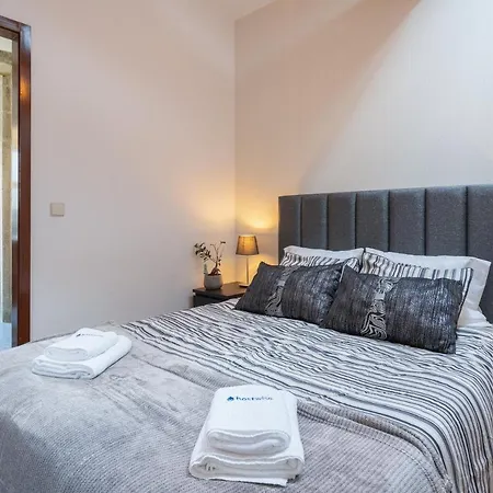 Trendy Flats - Instaworthy River View By Host Wise Apartment Porto